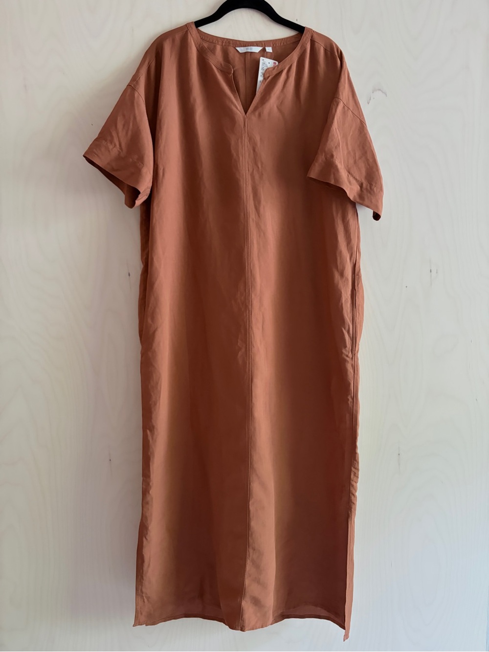 Uniqlo Terracotta Linen Maxi Dress